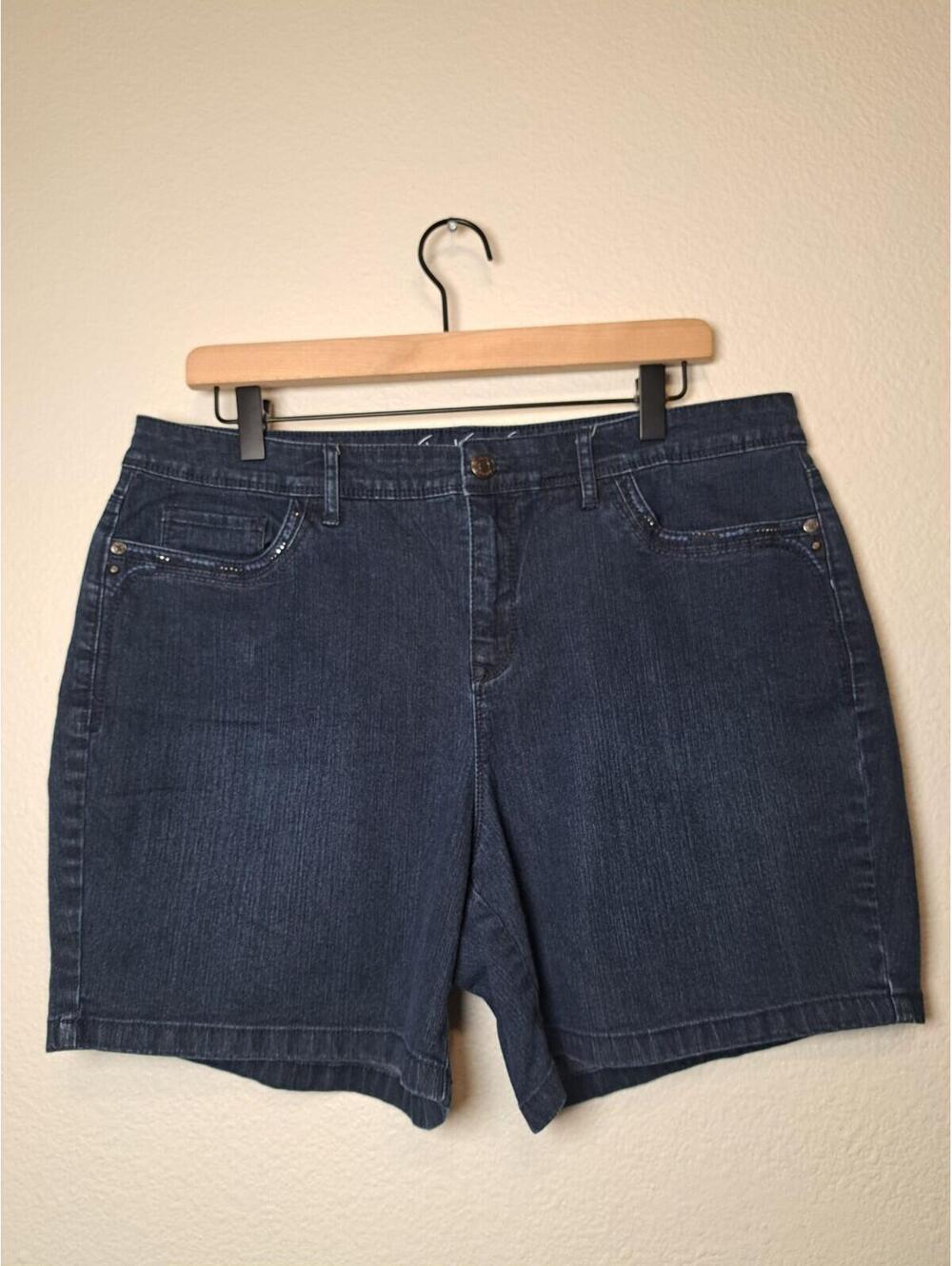 Gloria Vanderbilt shorts feature a dark wash Side Elastic Blue Jean Shorts 12